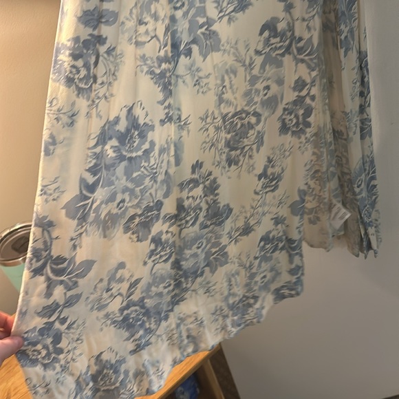 Reformation Dress - Picture 5 of 8